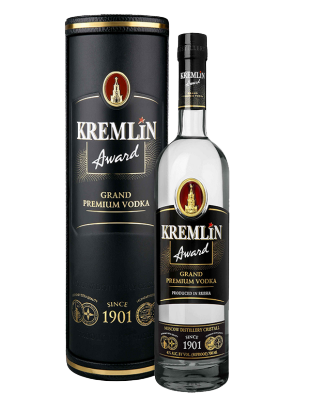 Kremlin Award Grand Premium Vodka 40% 0,7 l  leather tub